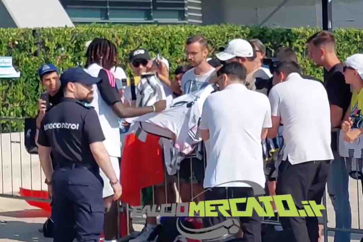 Juventus, i tifosi blindano Kean