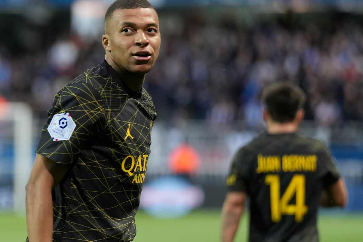 Mbappe e non solo: il PSG rischia di perdere un altro giocatore