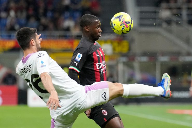 Milan, Ballo-Toure no al Werder