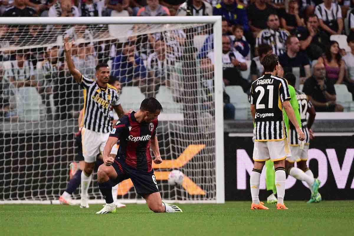 Rabbia Bologna contro la Juve niente rigore ed espulsione