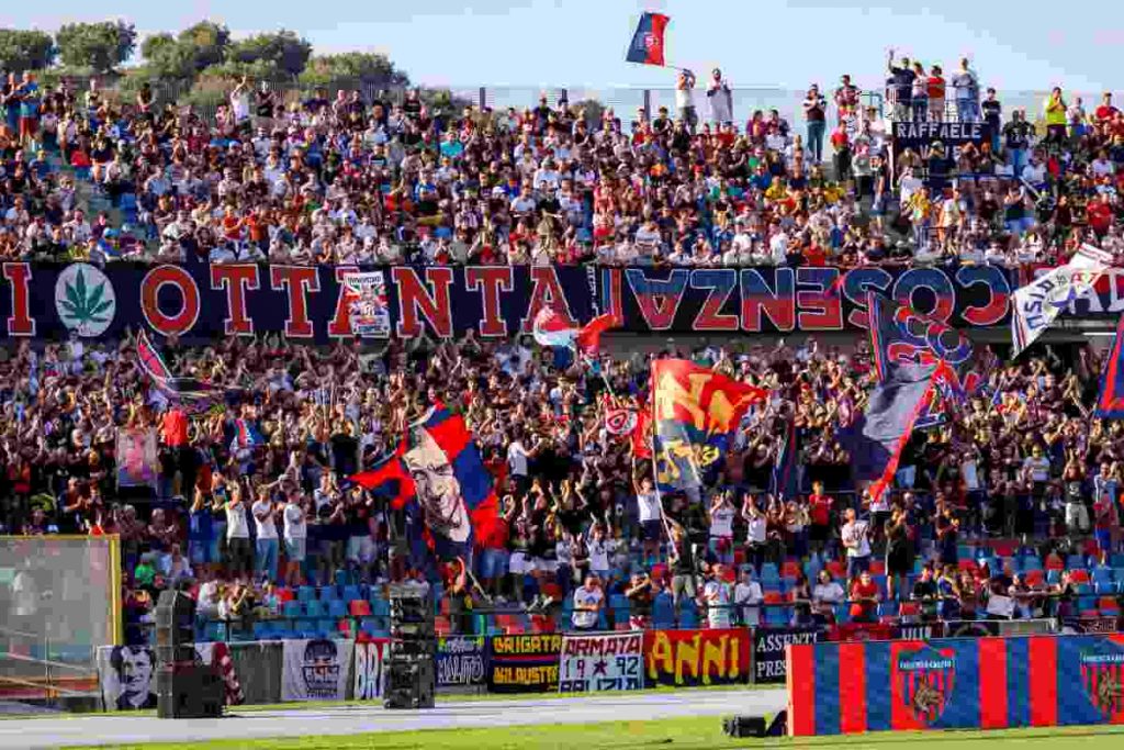 Stadio San Vito Gigi Marulla di Cosenza storia, posti, come arrivarci