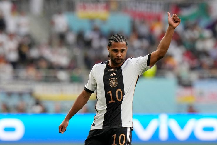 Bayern, Gnabry si opera: frattura dell'ulna