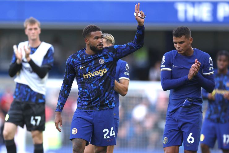 Chelsea flop in Premier dopo cambio guida tecnica e spese folli sul mercato 