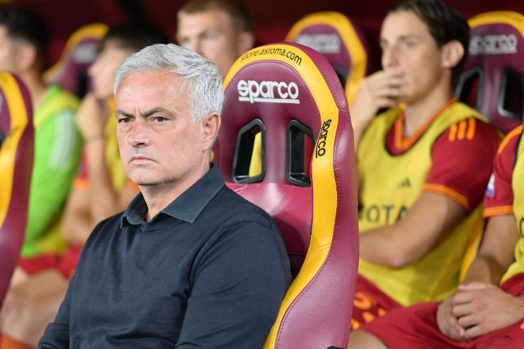 Mourinho in panchina