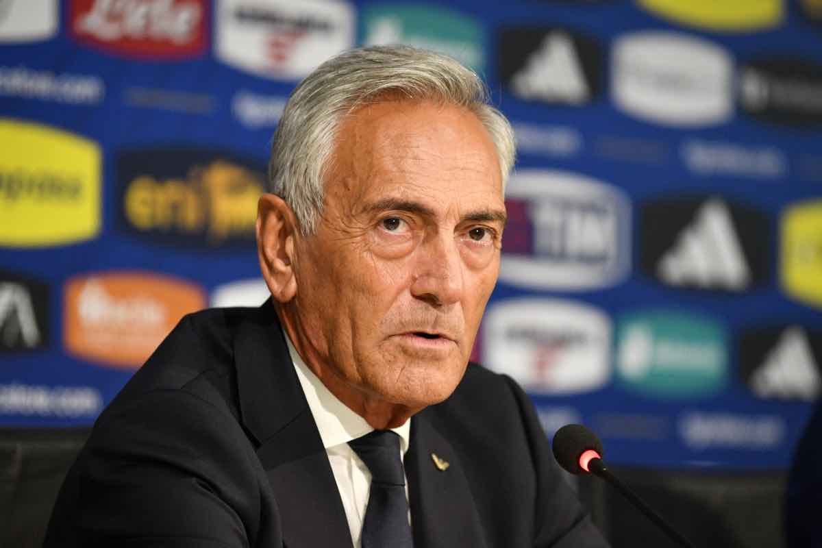 Gravina nell'occhio del ciclone: "Non è la persona adatta"