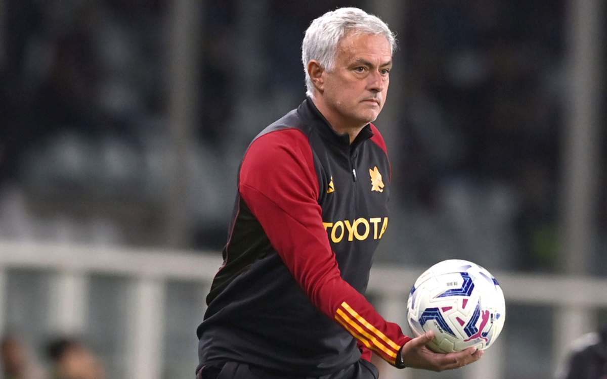 Mourinho, uma despedida antecipada da Roma: a oferta especial feita aos portugueses