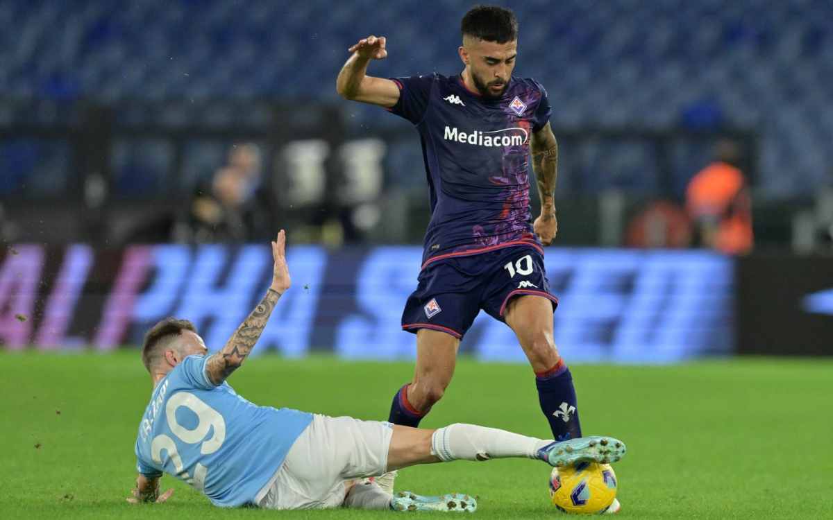 Lazio-Fiorentina non è finita, prova TV e rischio squalifica