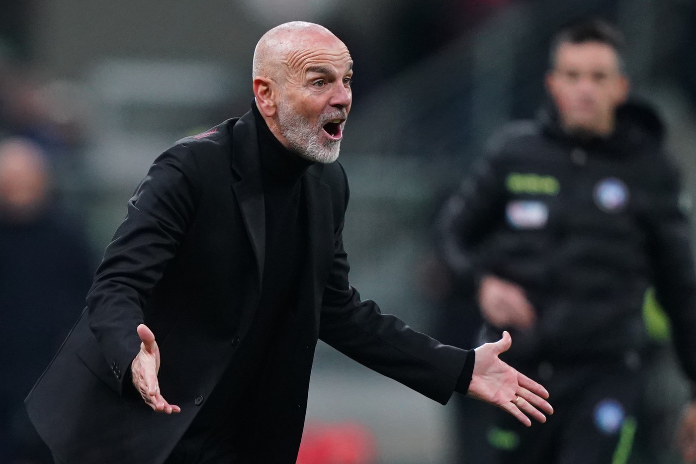 Pioli out, cacciato a fine primo tempo