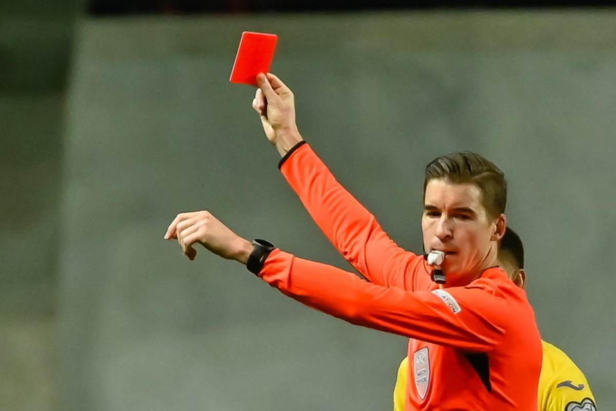 Espulsione due minuti Andre Ayew