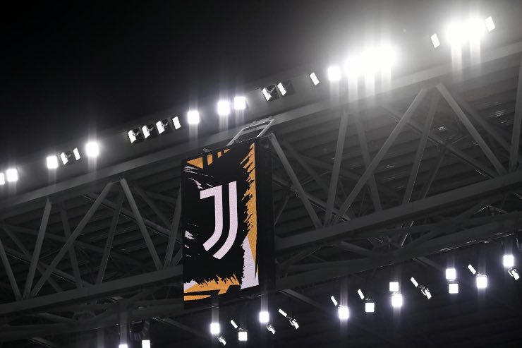 Juventus, l'azionista chiede la cessione