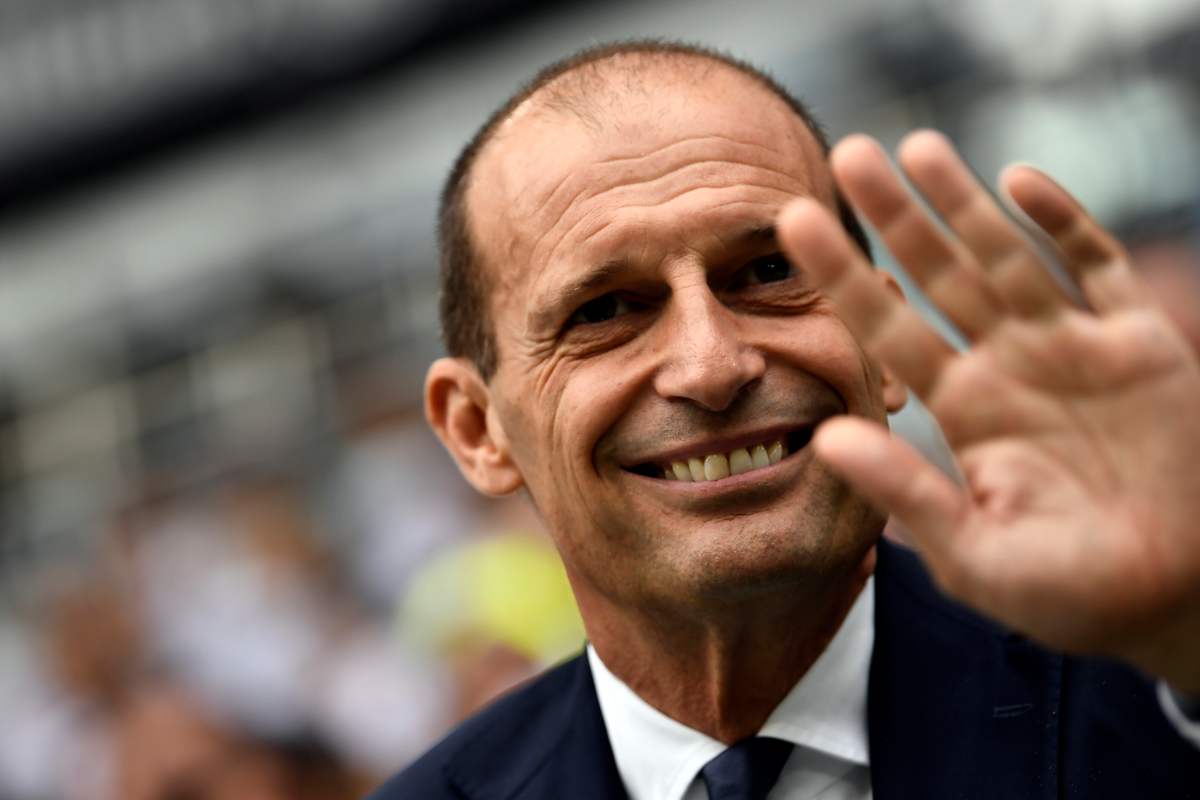 Allegri saluta