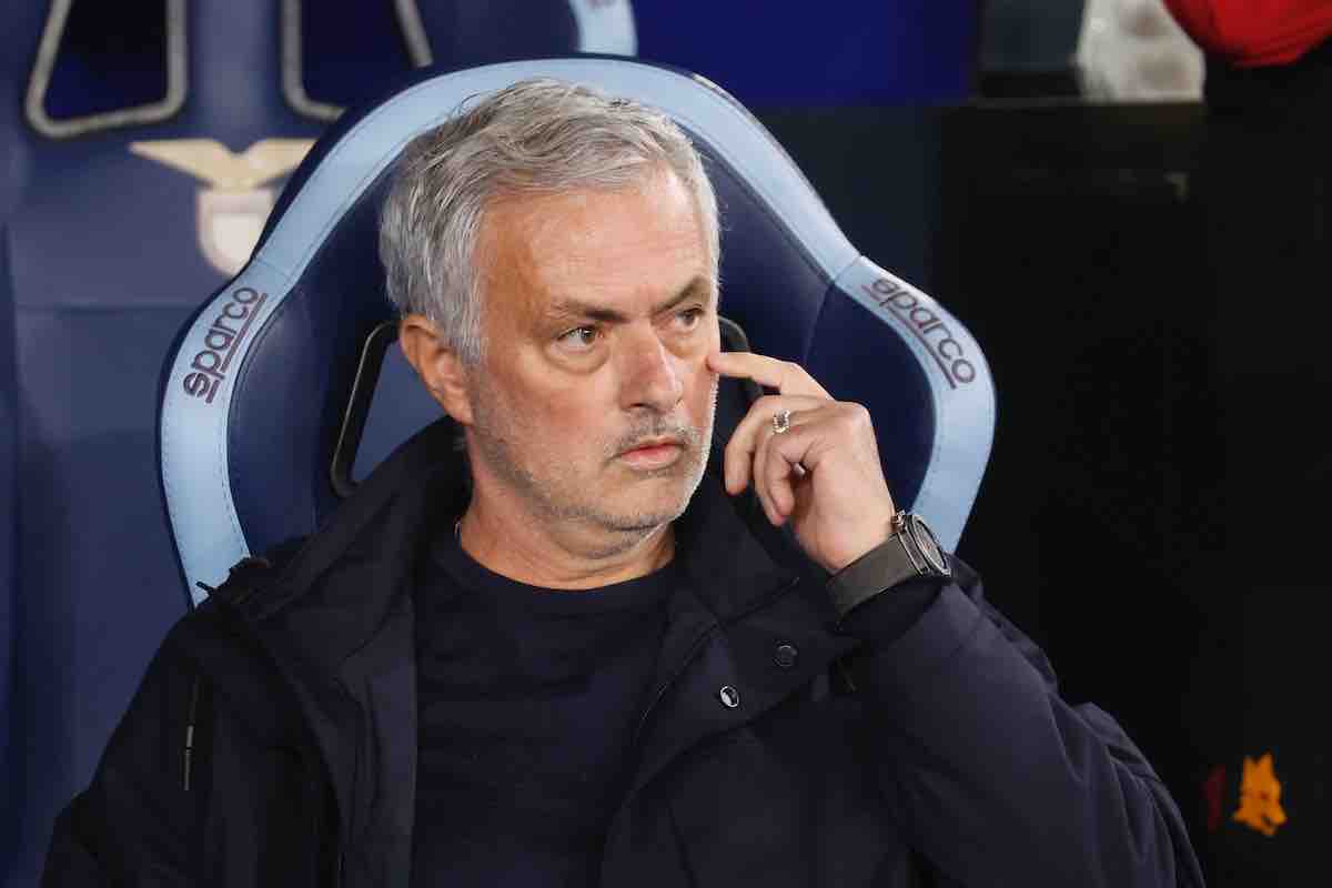 Roma, squalifica Mourinho