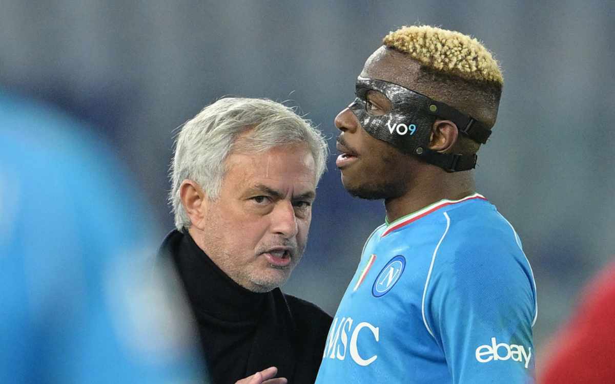 L'agente di Osimhen avvisa il Napoli: "In estate parleremo con De Laurentiis"