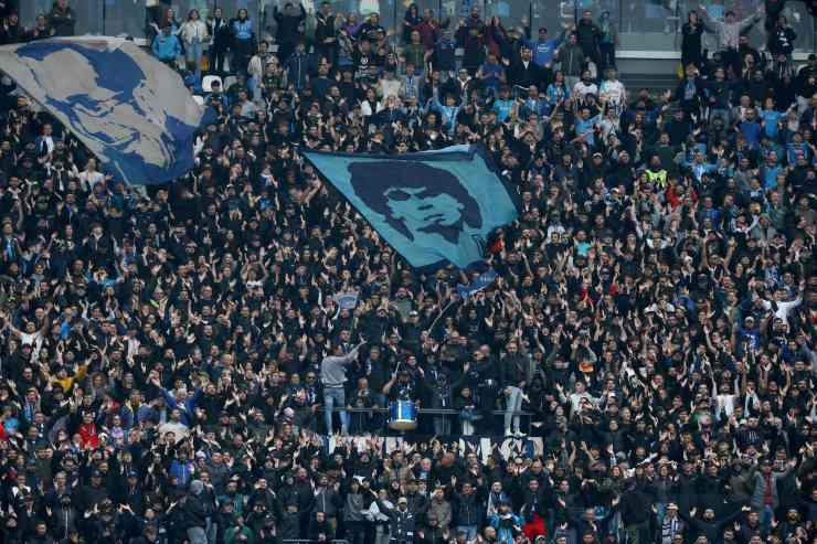 Stadio Maradona tifosi 