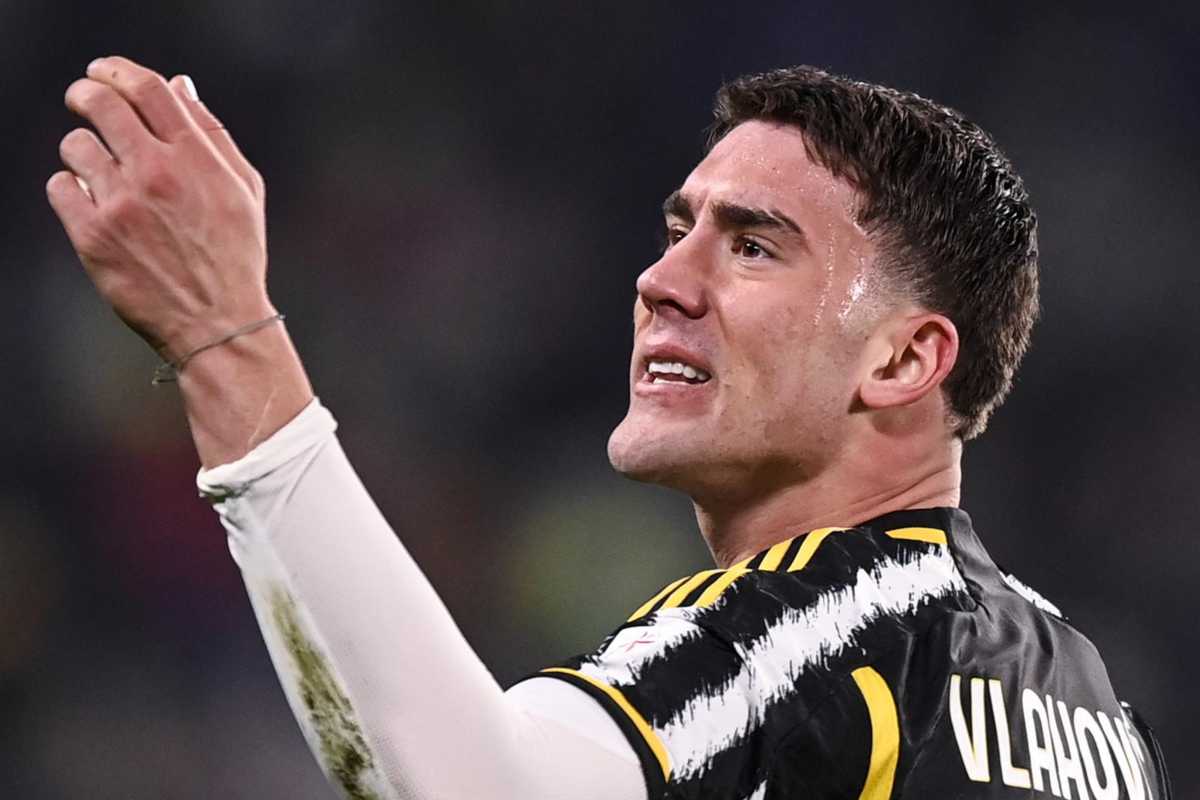 Monza-Juventus rigore fallito Vlahovic cessione social