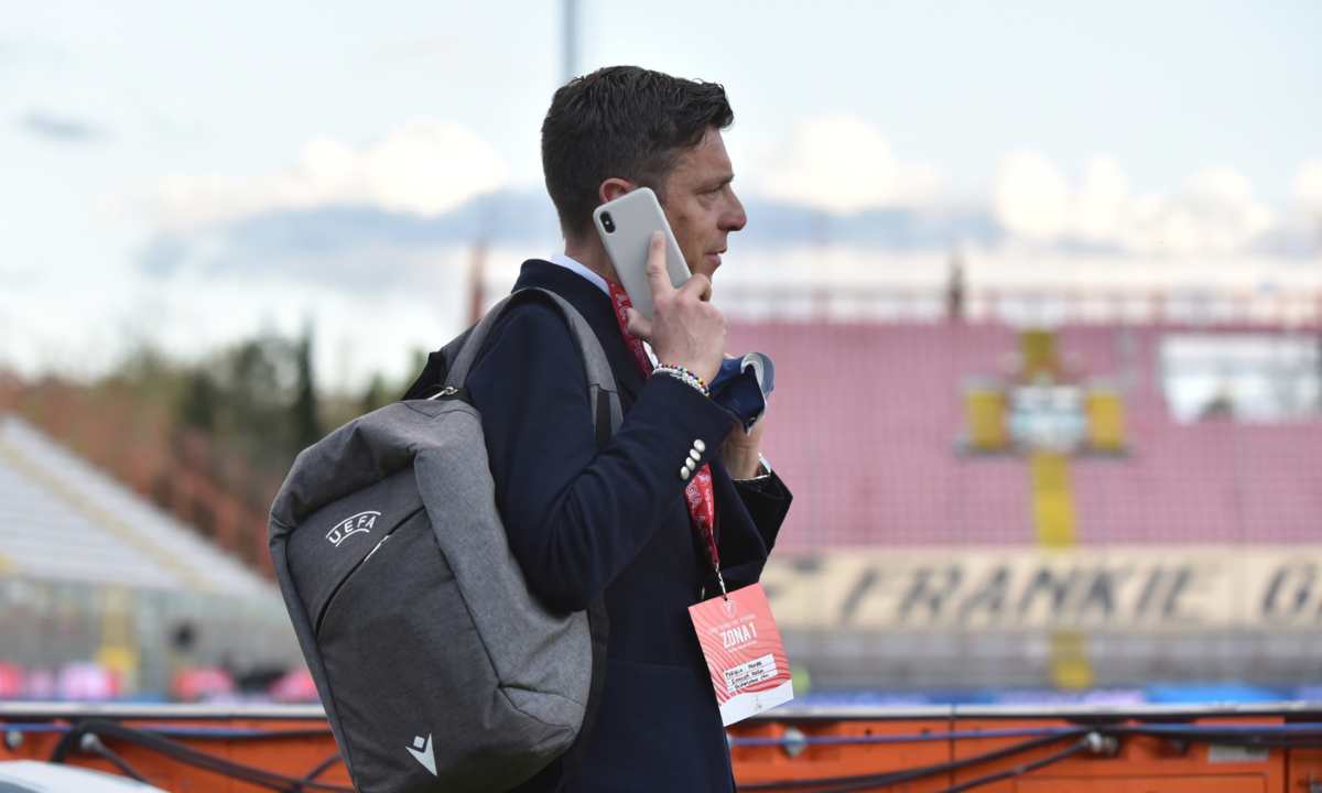 Rocchi attaccato da un tecnico di Serie A: "Si è superato il limite"