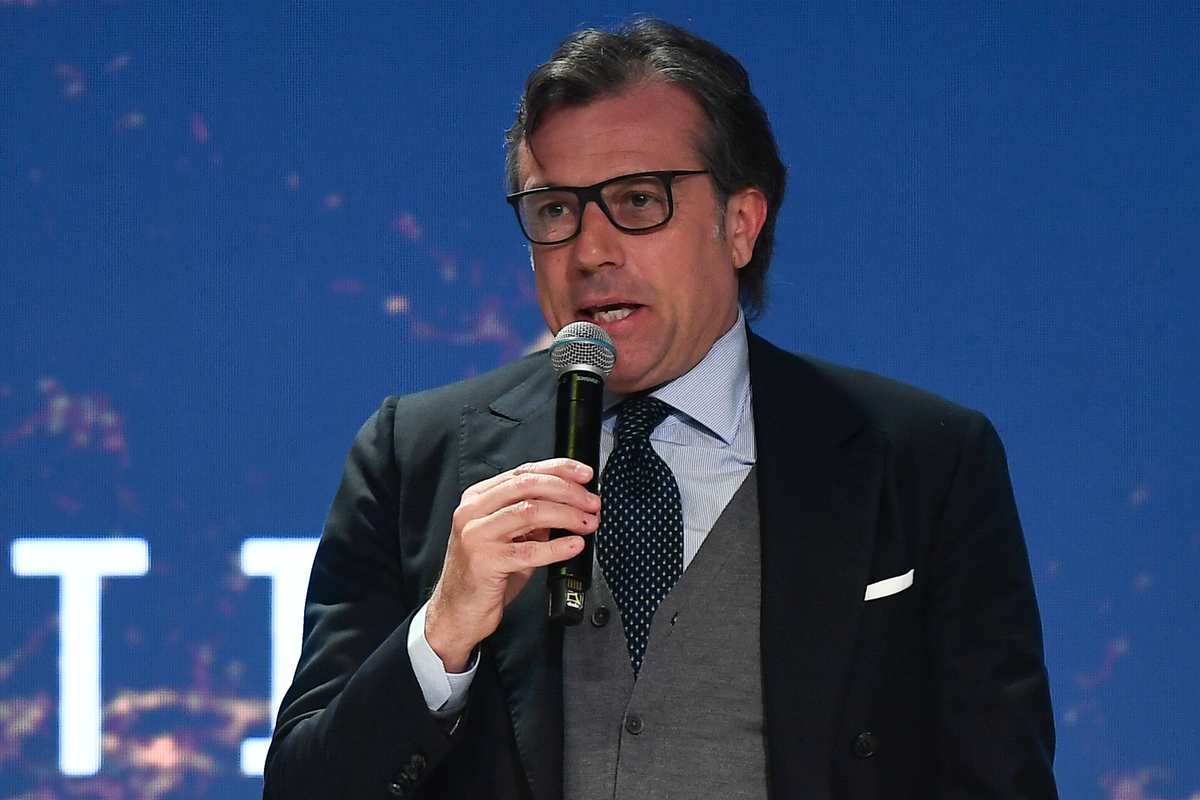 Juventus, bastano tre milioni per scipparlo al Barcellona