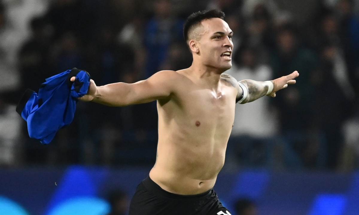Lautaro vuole l'Inter, ma il rinnovo deve essere all'altezza: il mercato preme