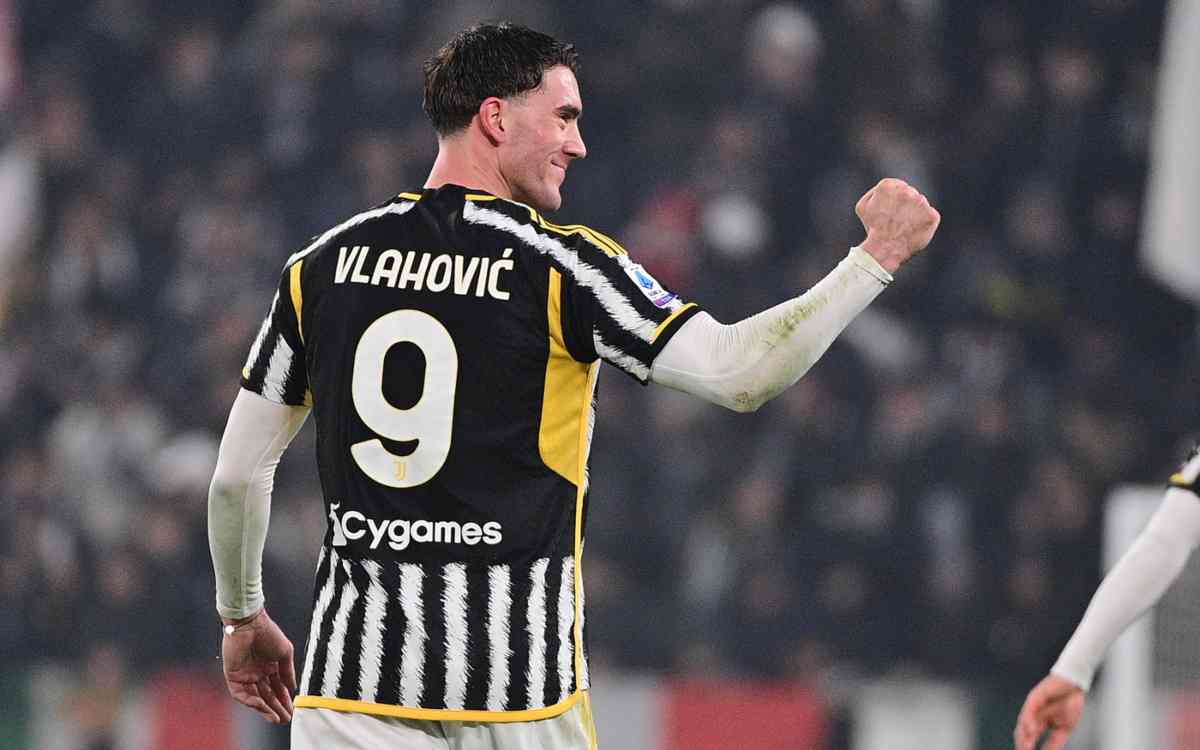 Vlahovic ora è fondamentale per la Juve: "No a 90 milioni"