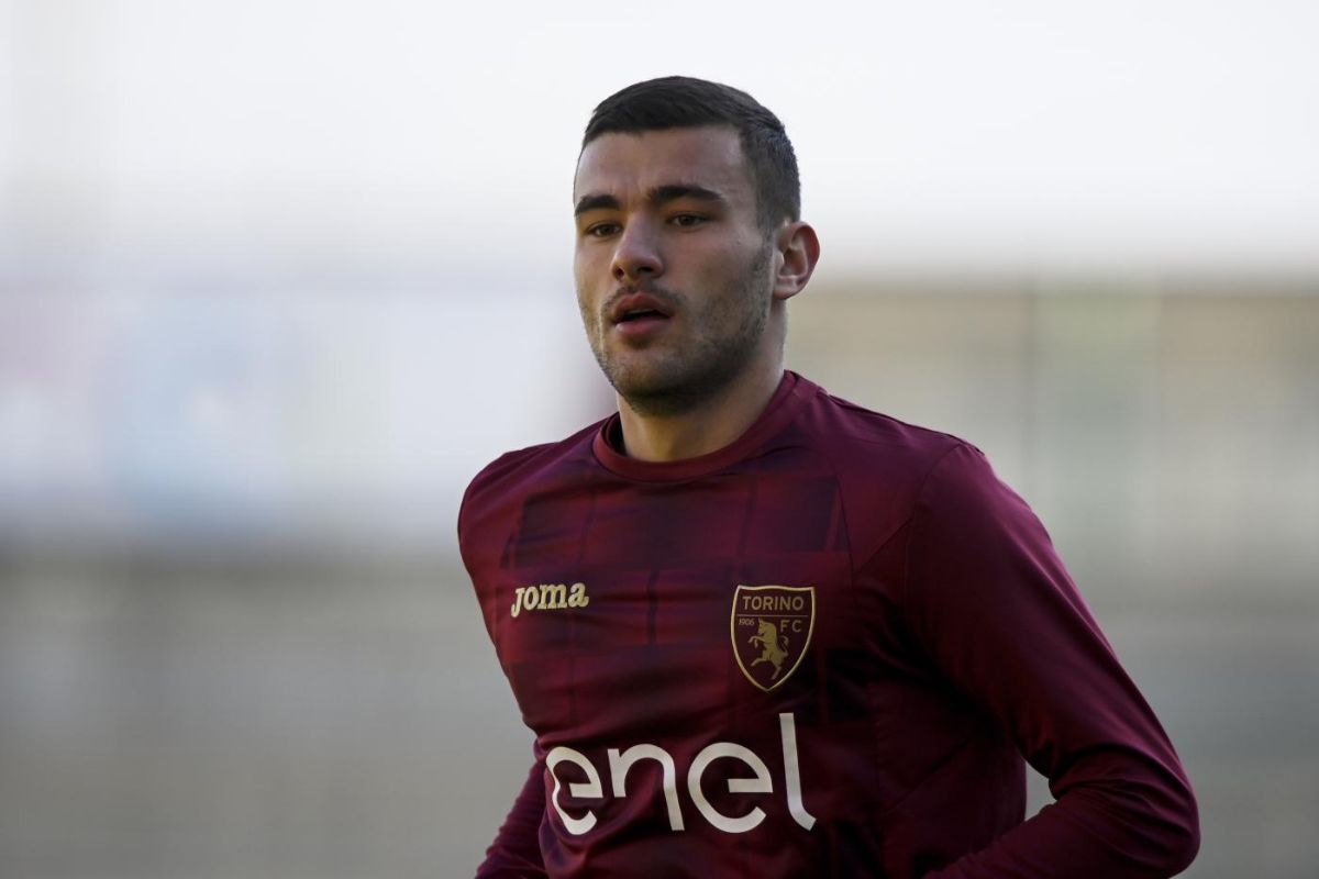 Alessandro Buongiorno si allena