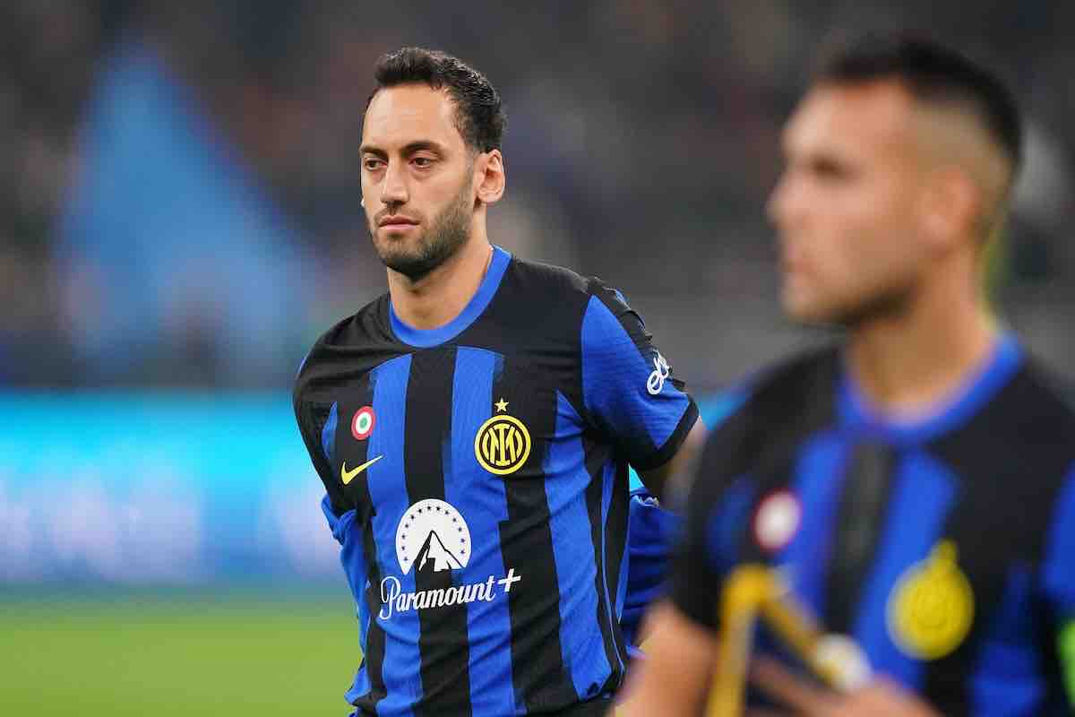 Inter: infortunio Calhanoglu