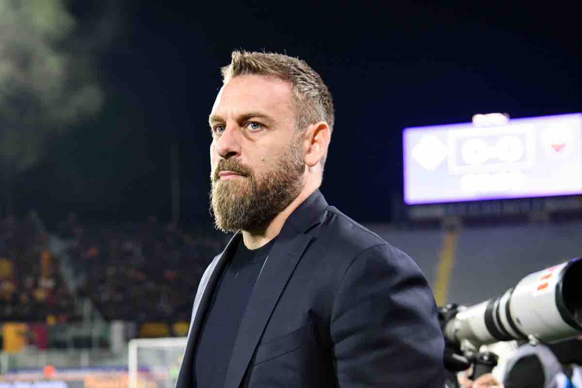 De Rossi rassicura su Dybala e spiega: "Ecco perché ho cambiato Mancini"