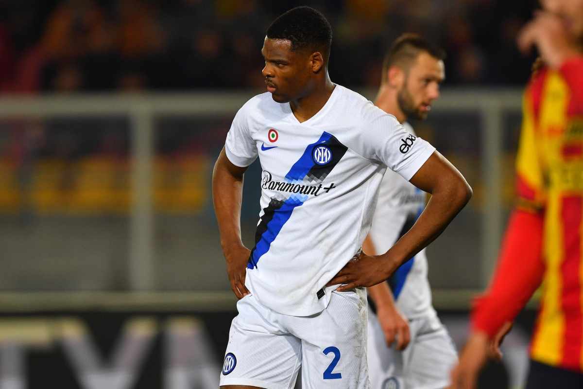 Calciomercato Inter, Wan Bissaka problema United: il Manchester pensa a Dumfries