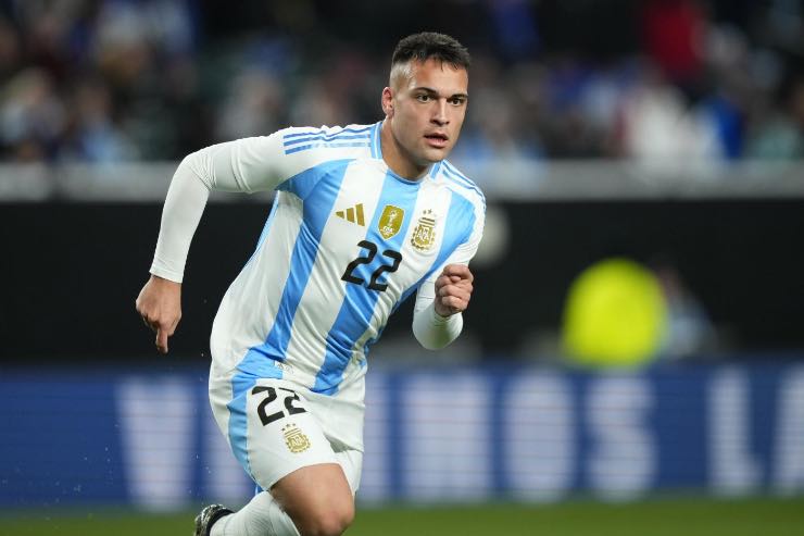 Lautaro Martinez replica a Costacurta