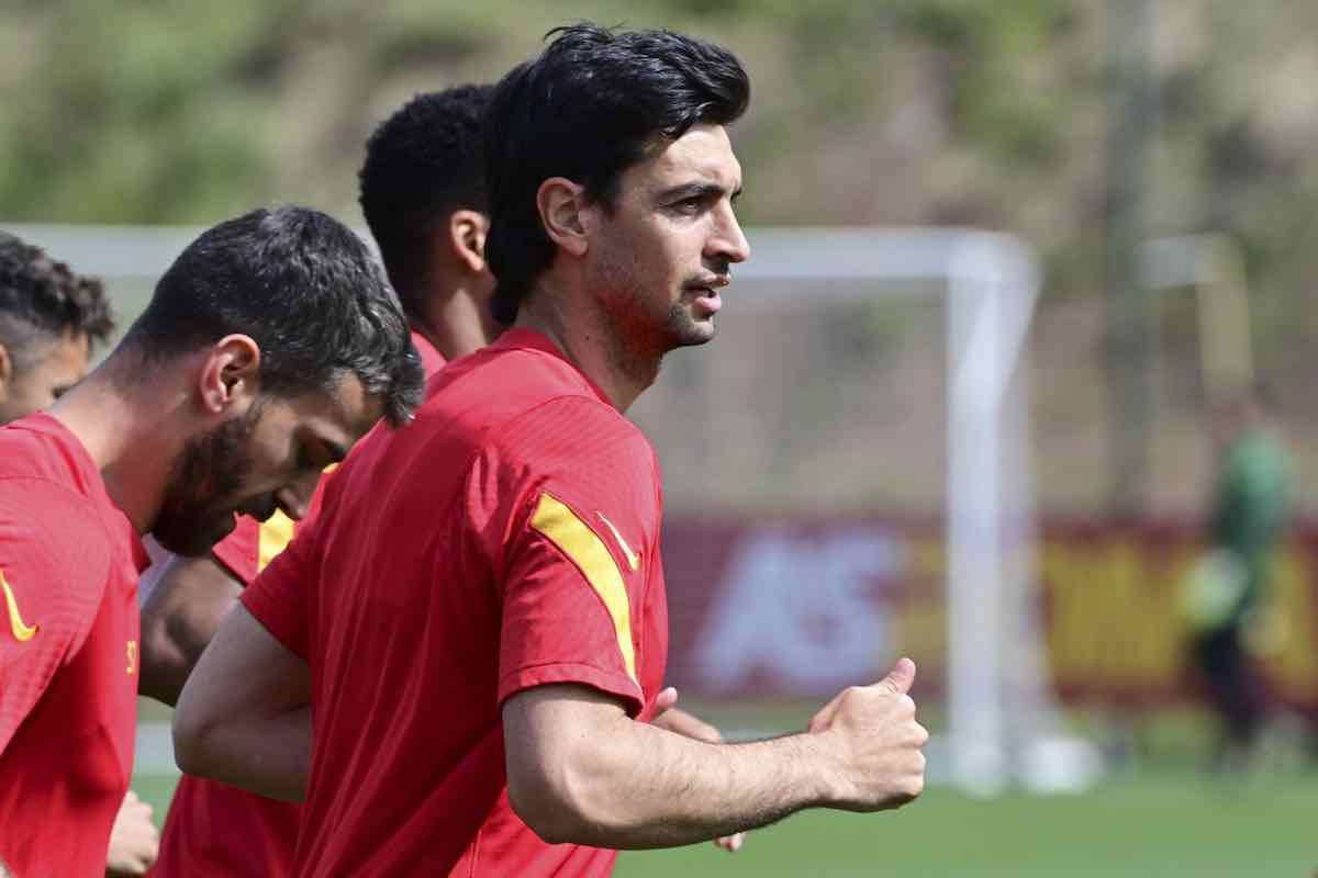 Pastore con anca in ceramica