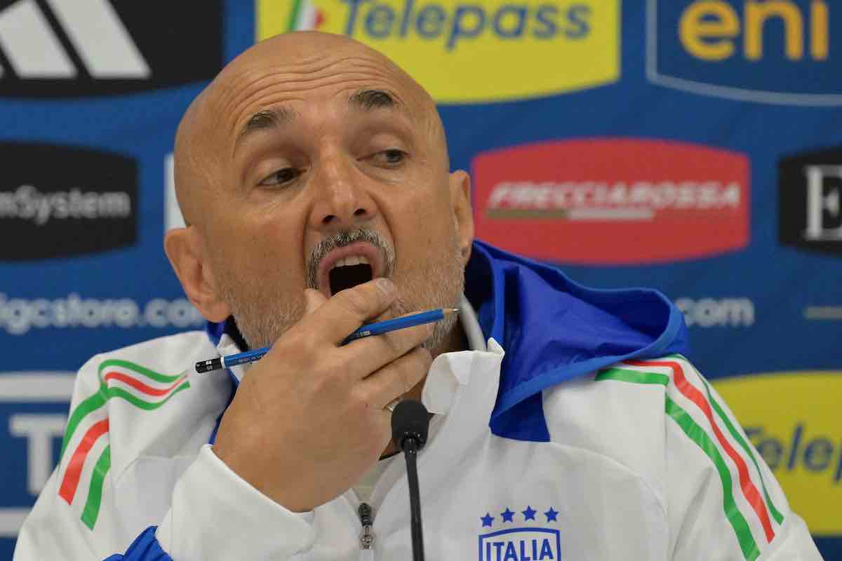 L'Italia delude: Spalletti e i tifosi arrabbiati