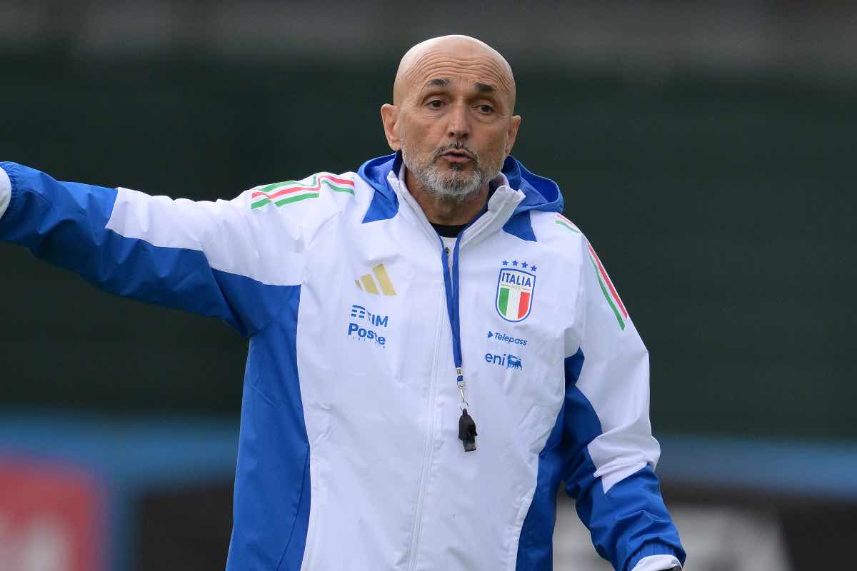 Luci ed ombre per l'Italia: "Uno scandalo, via dalla Nazionale"