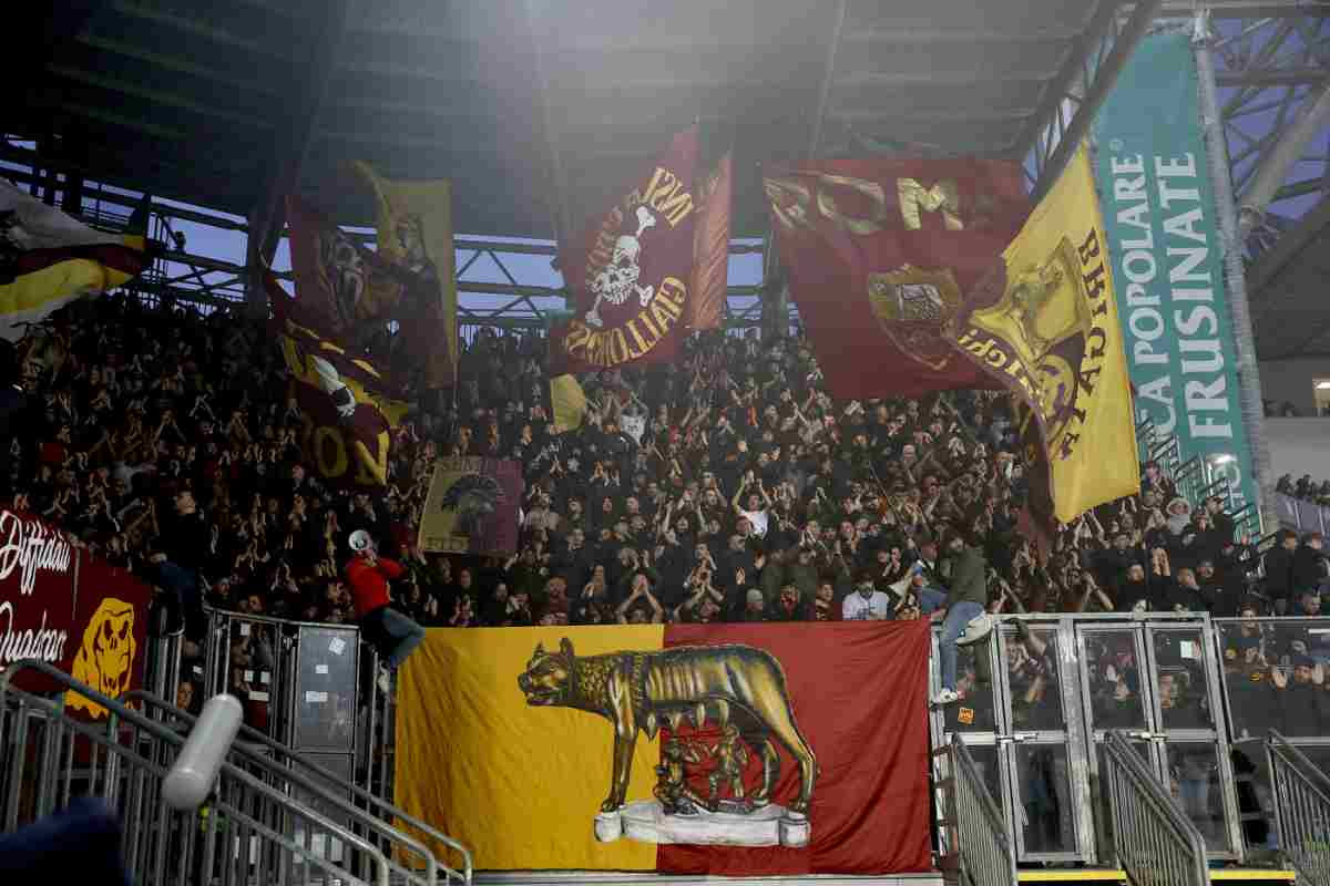Roma-Milan, protesta tifosi per biglietti: cosa succede