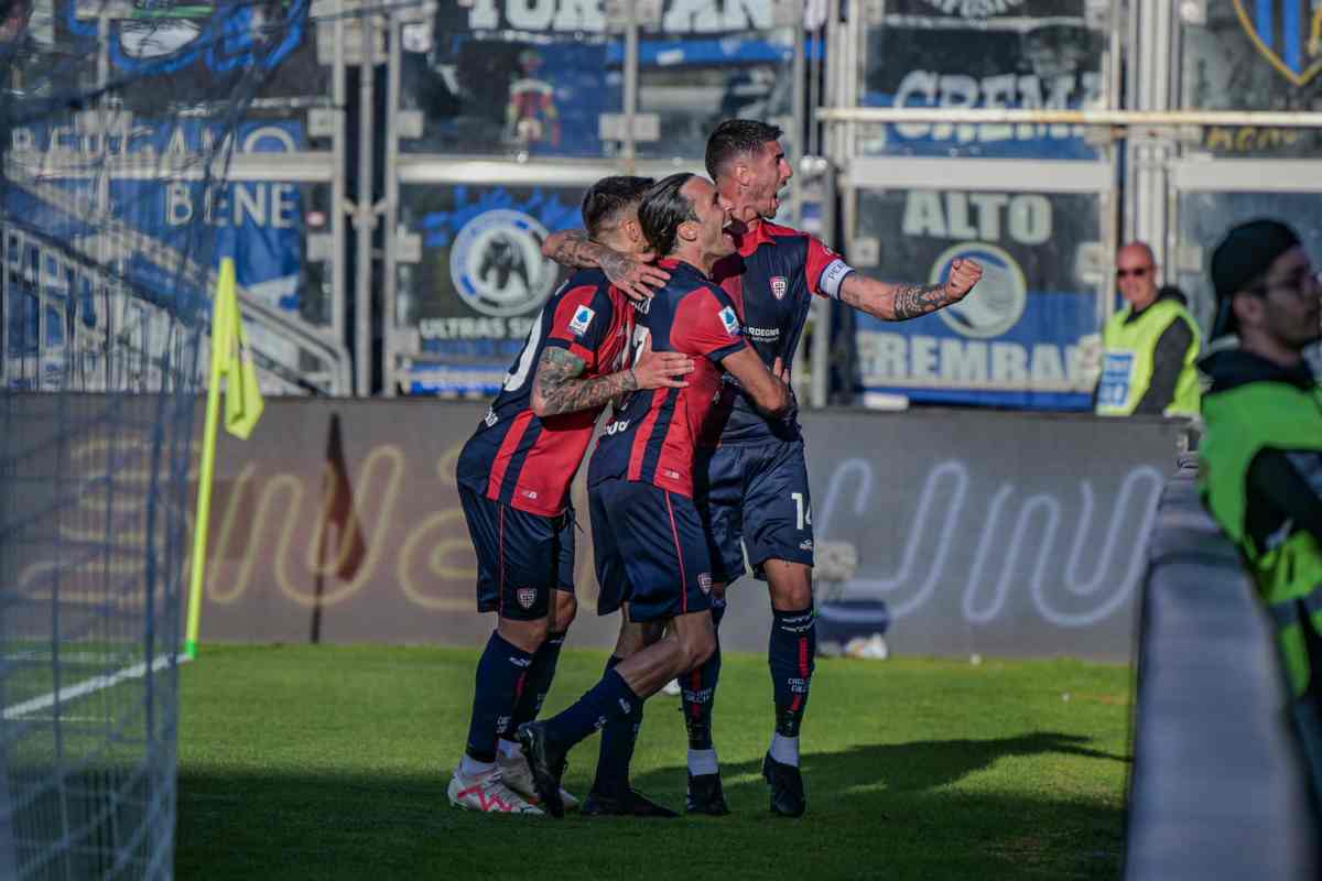  Cagliari-Atalanta 2-1 e Verona-Genoa 1-2: Viola fa volare Ranieri 