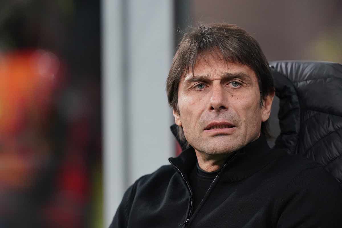 Milan, Pasqualin boccia Conte
