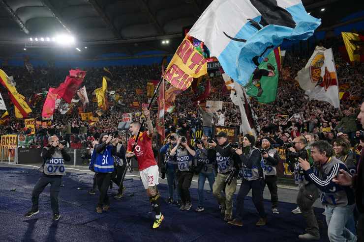 Mancini sventola la bandiera anti Lazio