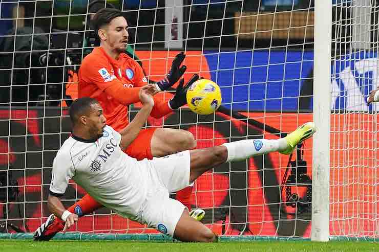 Napoli, Juan Jesus nel mirino della critica