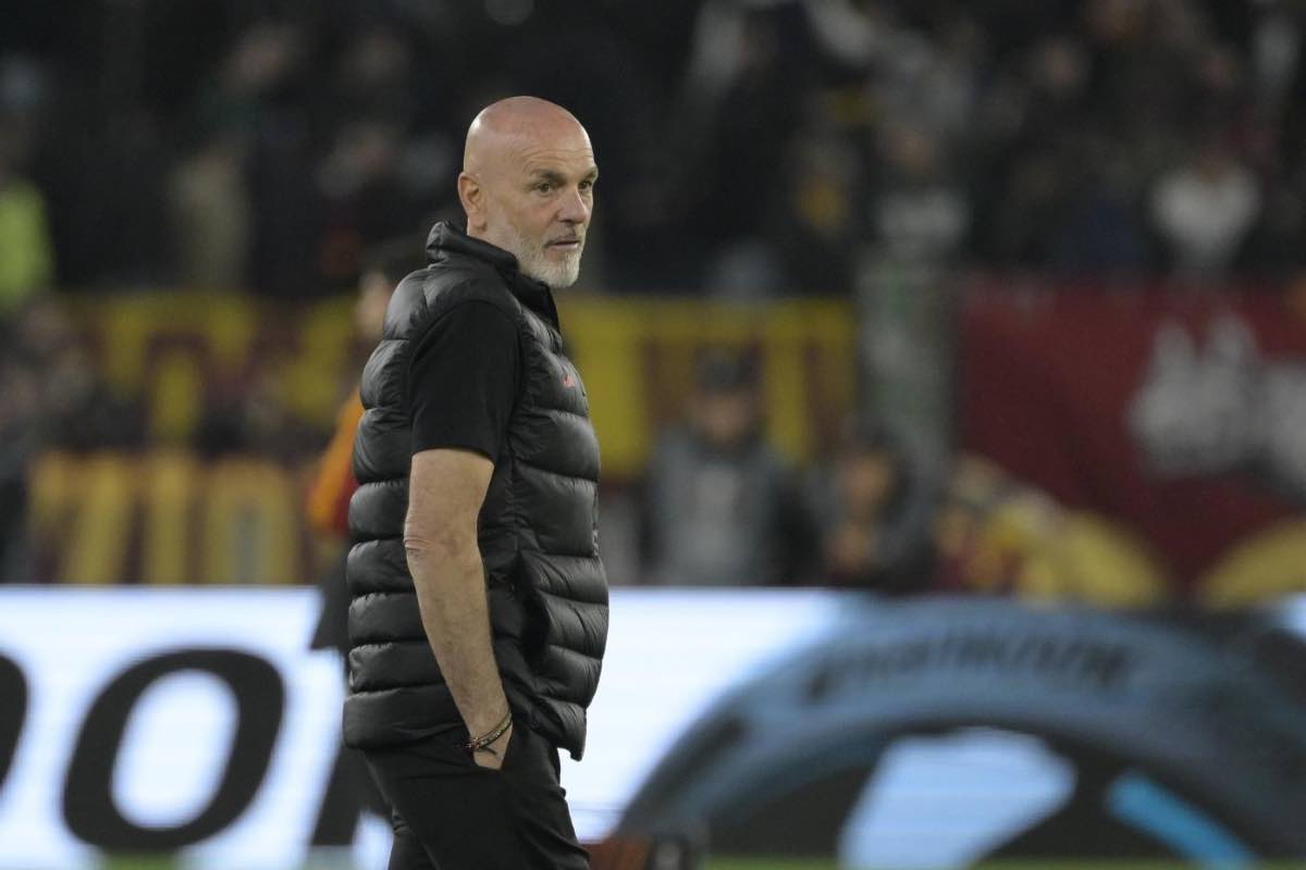 Roma-Milan, i tifosi esonerano Pioli