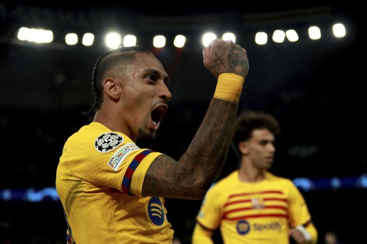 Juve, Raphinha per Vlahovic