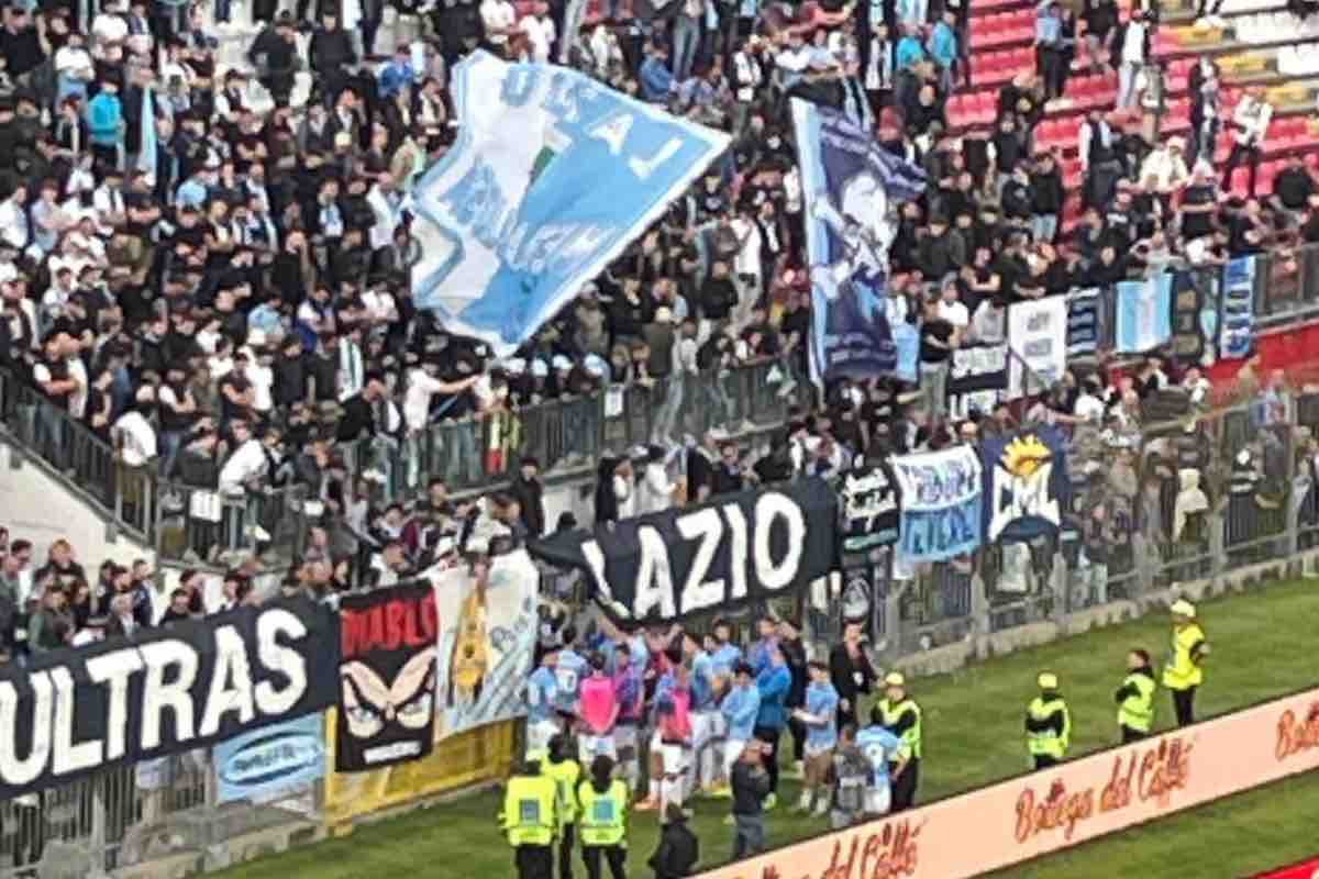 Lazio a rapporto dai tifosi, confronto tesissimo: cosa dice il regolamento