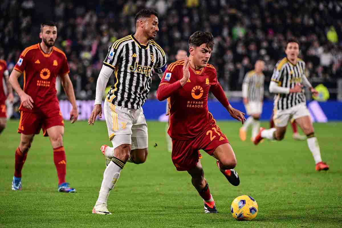 Si chiude la domenica della trentacinquesima giornata del campionato di Serie A con il big match Roma-Juventus