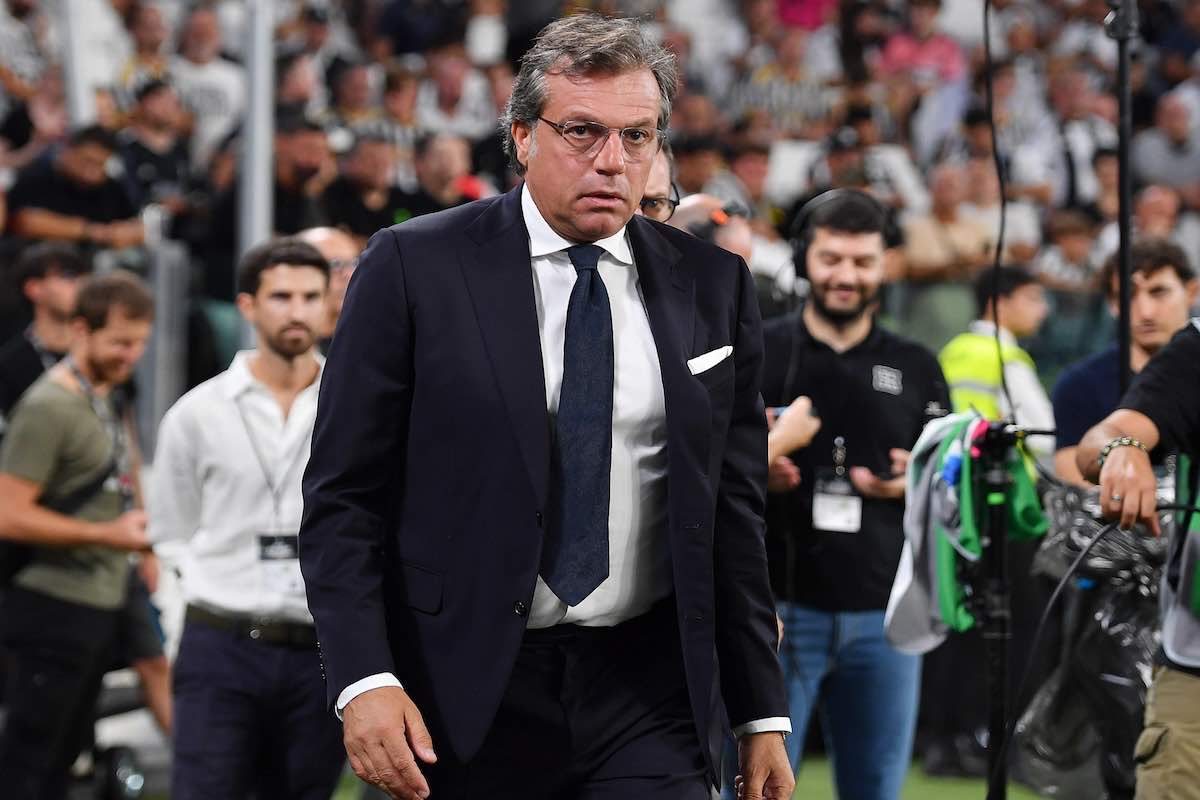 Che intreccio da Calciomercato.it Che intreccio per il nuovo bomber | c’è l’ostacolo Milan per la Juventus