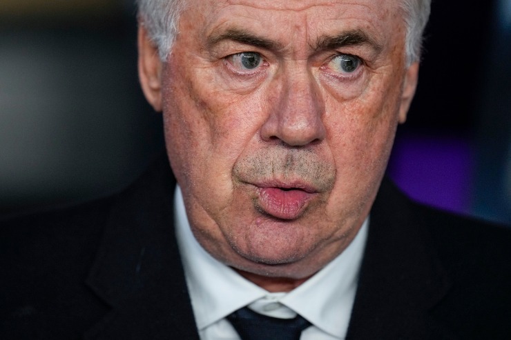 Carlo Ancelotti prima di una partita
