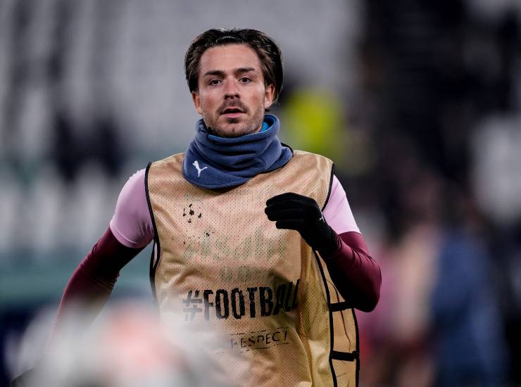 Grealish in primo piano