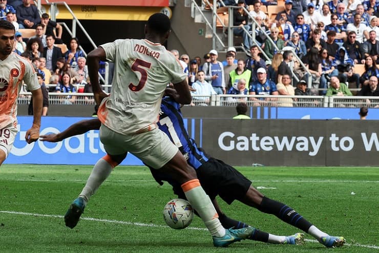 N'Dicka Bisseck in Inter-Roma