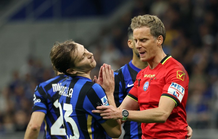 Chiffi con Barella durante Inter-Lazio