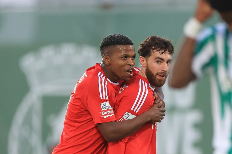 Florentino Luis esulta al gol