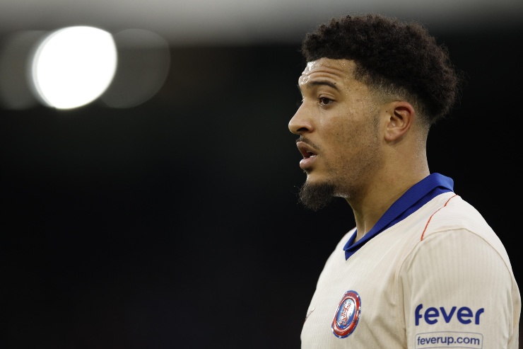 Jadon Sancho con la maglia del Chelsea