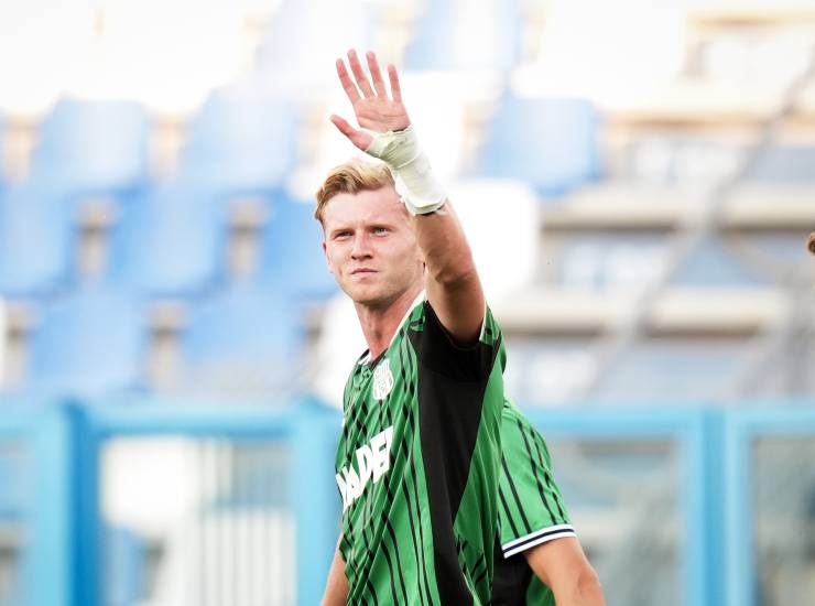 Doig festeggia con il pubblico la rete