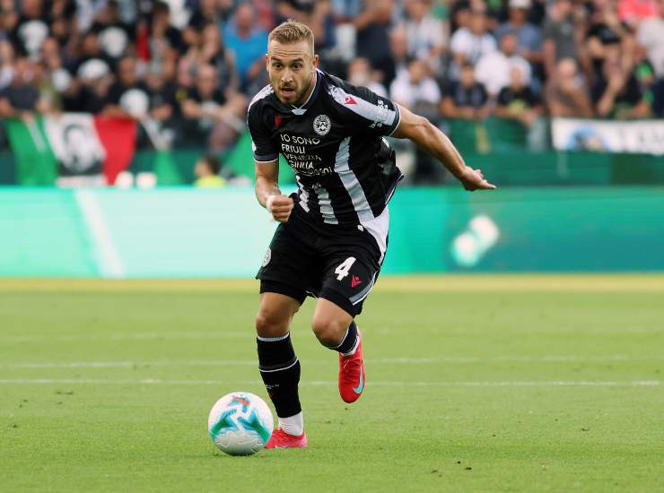 Lovric durante una partita