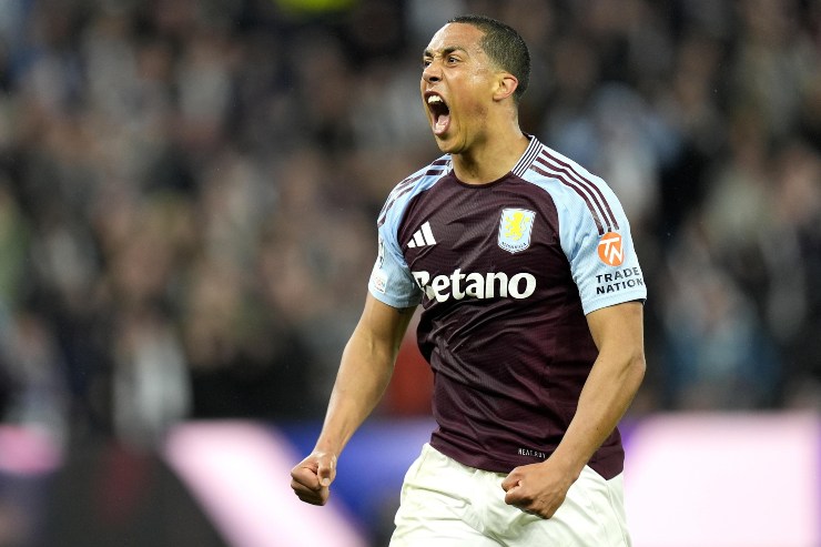 Youri Tielemans, centrocampista dell'Aston Villa